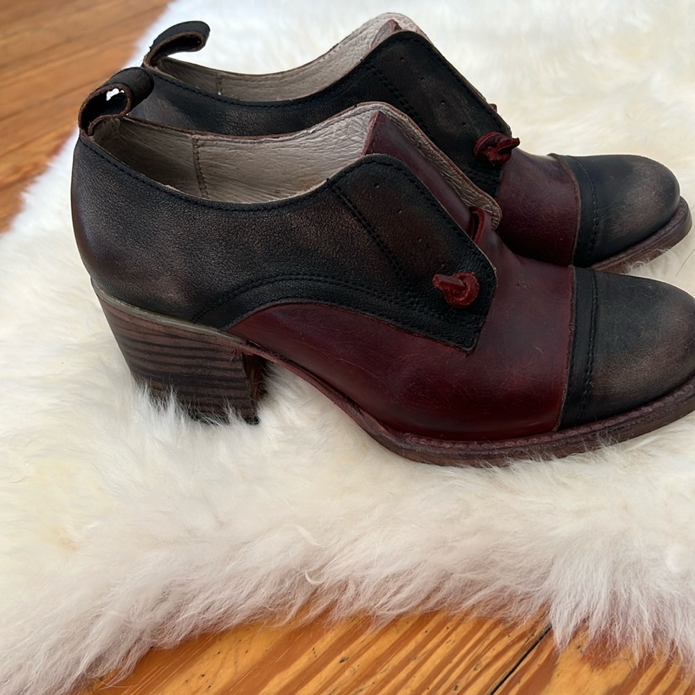 Freebird Catalina style shoes, all leather, brand new except worn in house